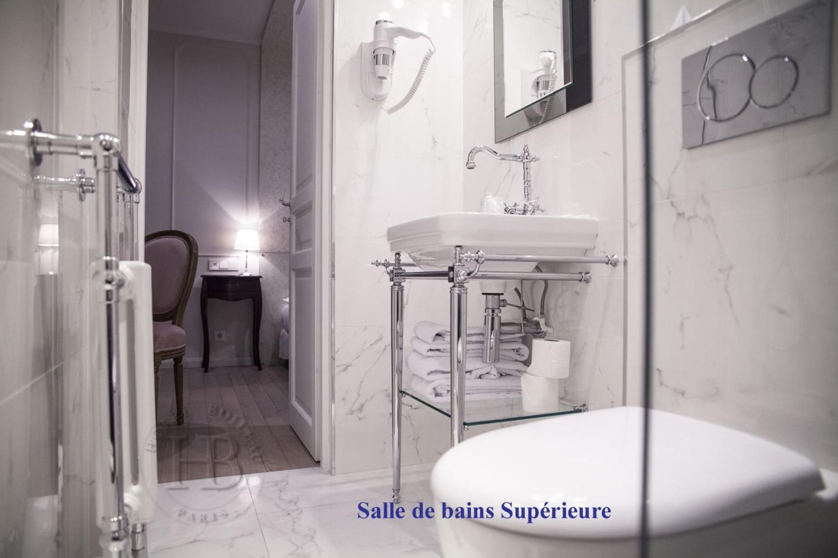 Hotel Boileau Paris Exterior photo